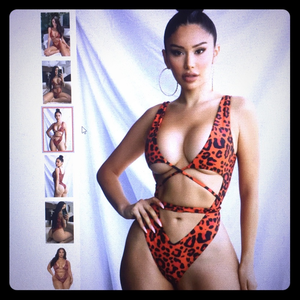 Sexy swimsuit 💋